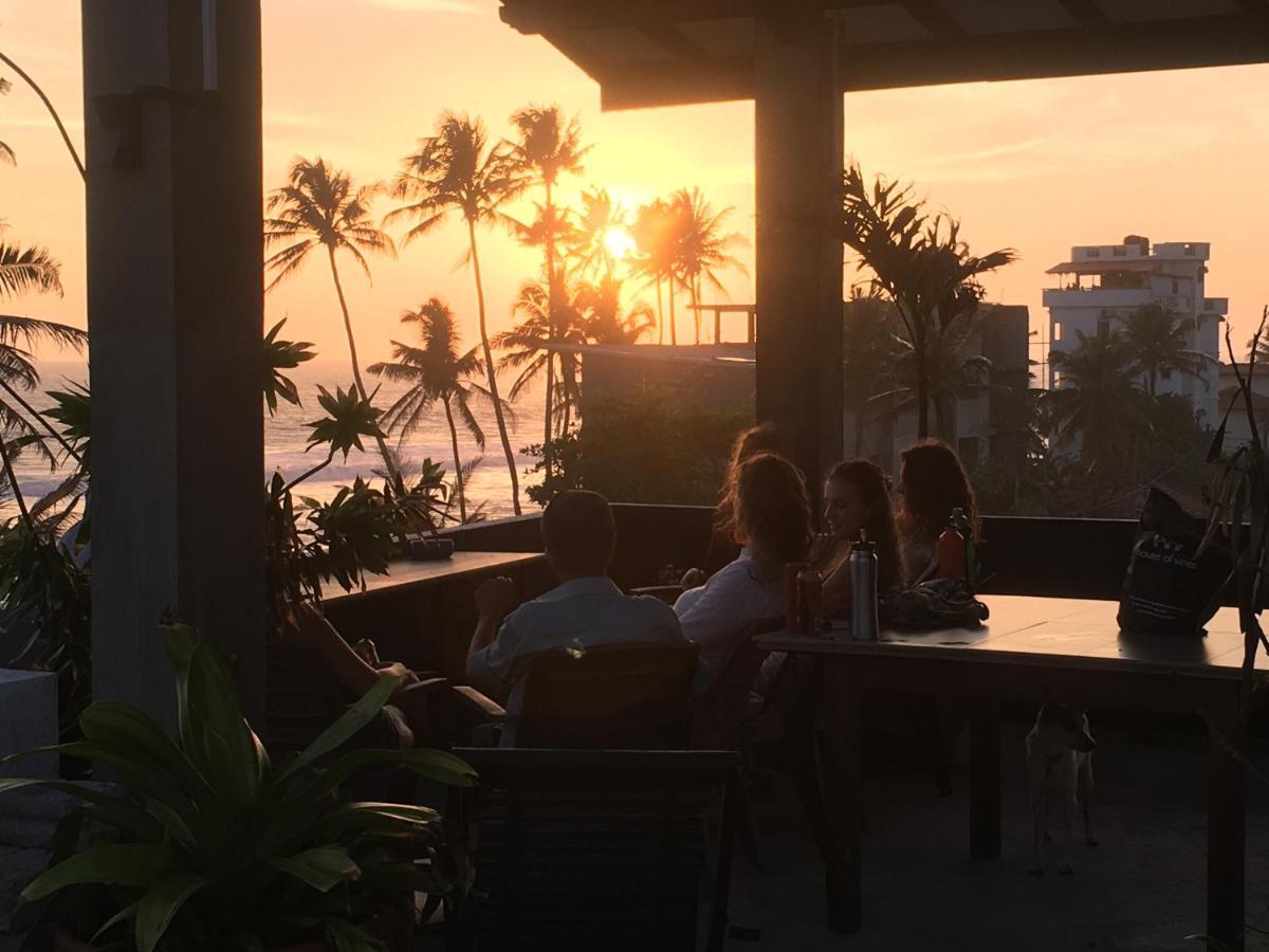Ruma Surf Hotel Ahangama Eksteriør bilde