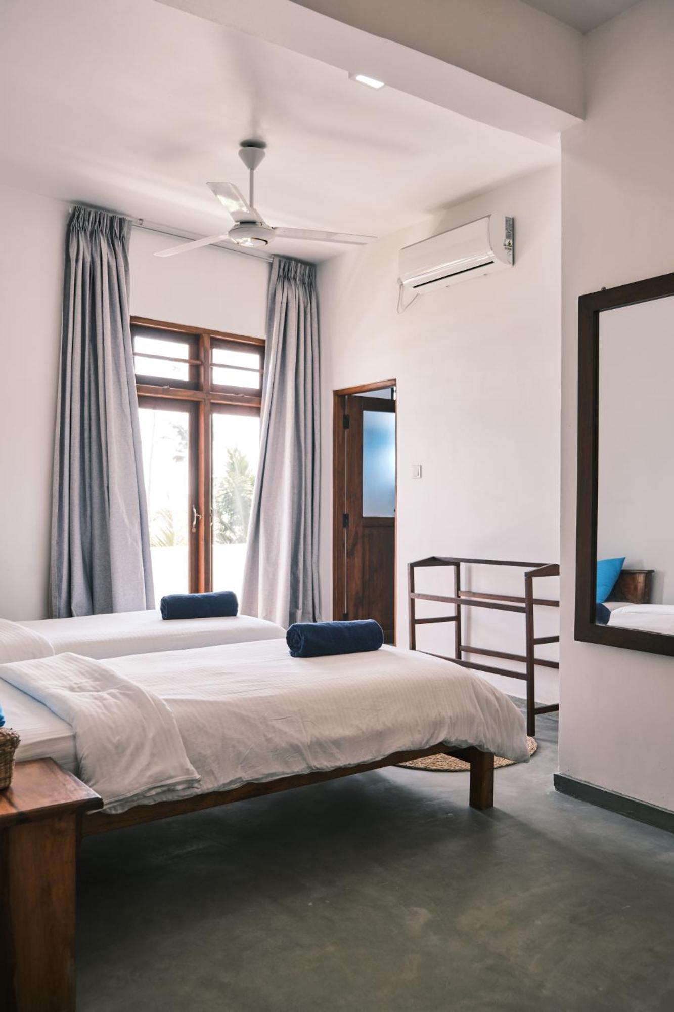Ruma Surf Hotel Ahangama Eksteriør bilde
