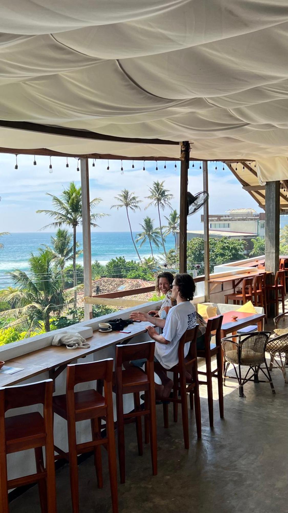 Ruma Surf Hotel Ahangama Eksteriør bilde